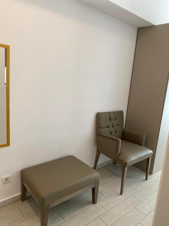 De Silva Studio Adia 4 Mamaia Bagian luar foto
